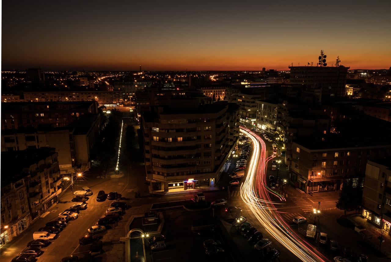 Hotel Prahova Plaza Ploieşti Kültér fotó